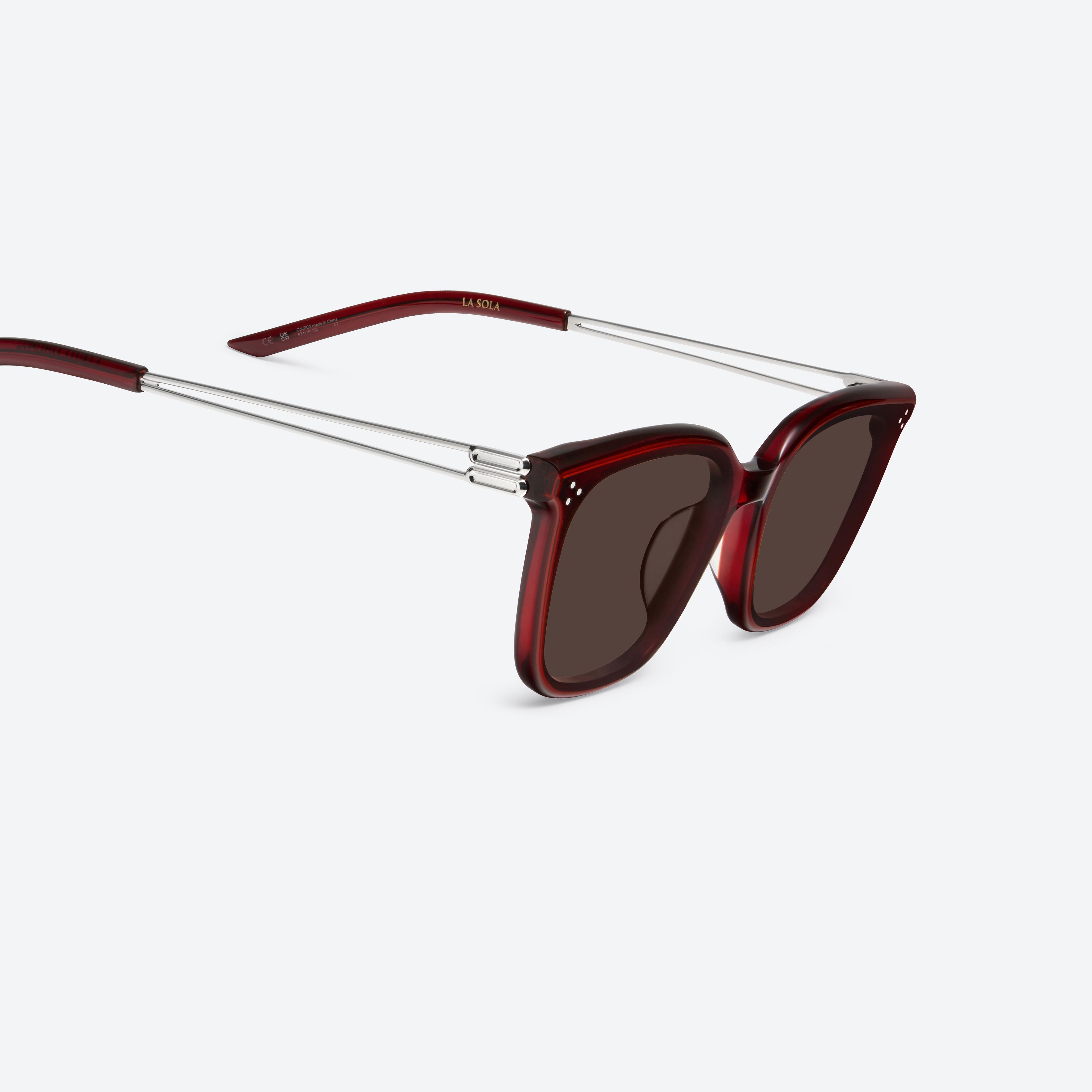 45-degree detailed view of Gentle Monster La Sola RC3 Red Mixed framed Square sunglasses.