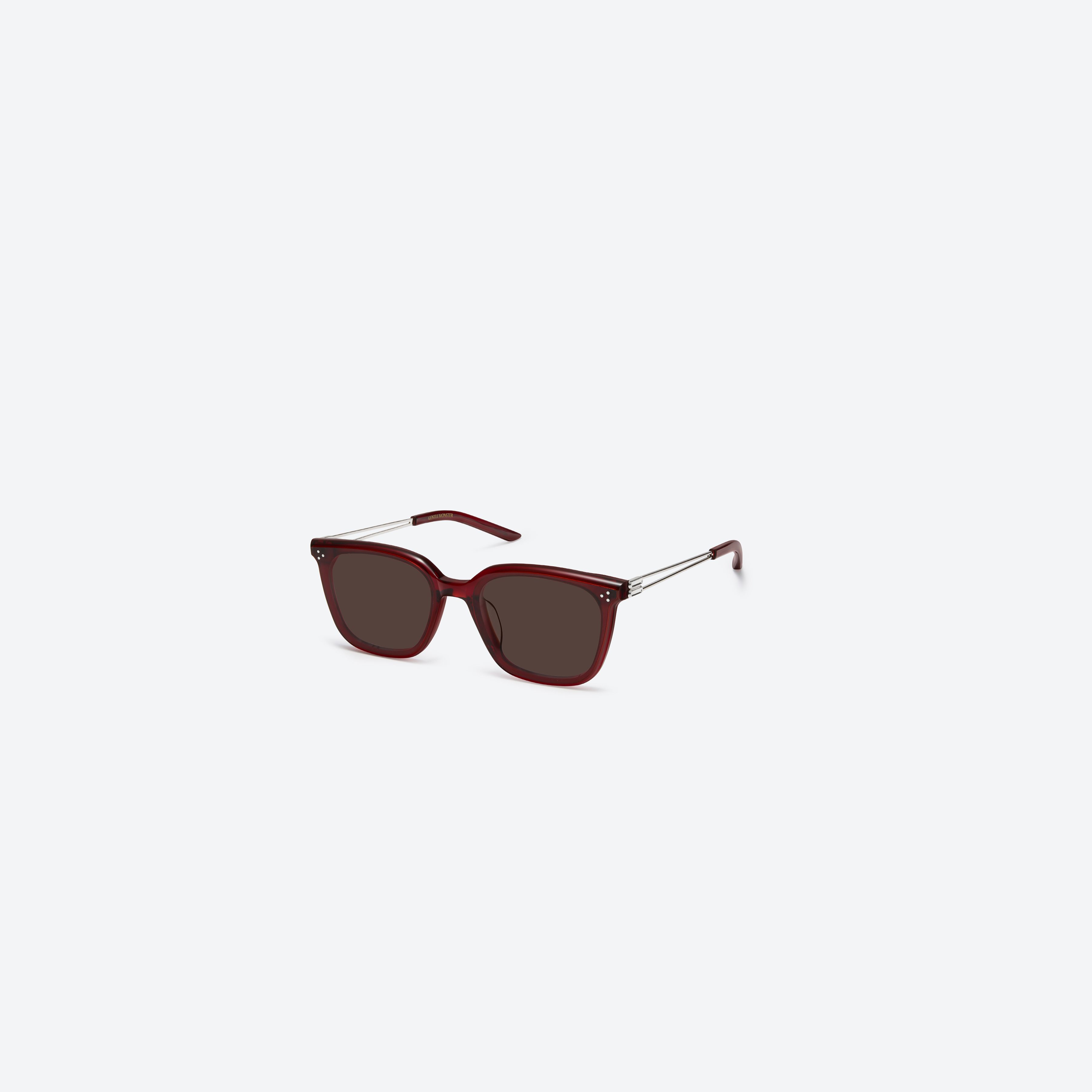 45-degree view of Gentle Monster La Sola RC3 Red Mixed framed Square sunglasses.