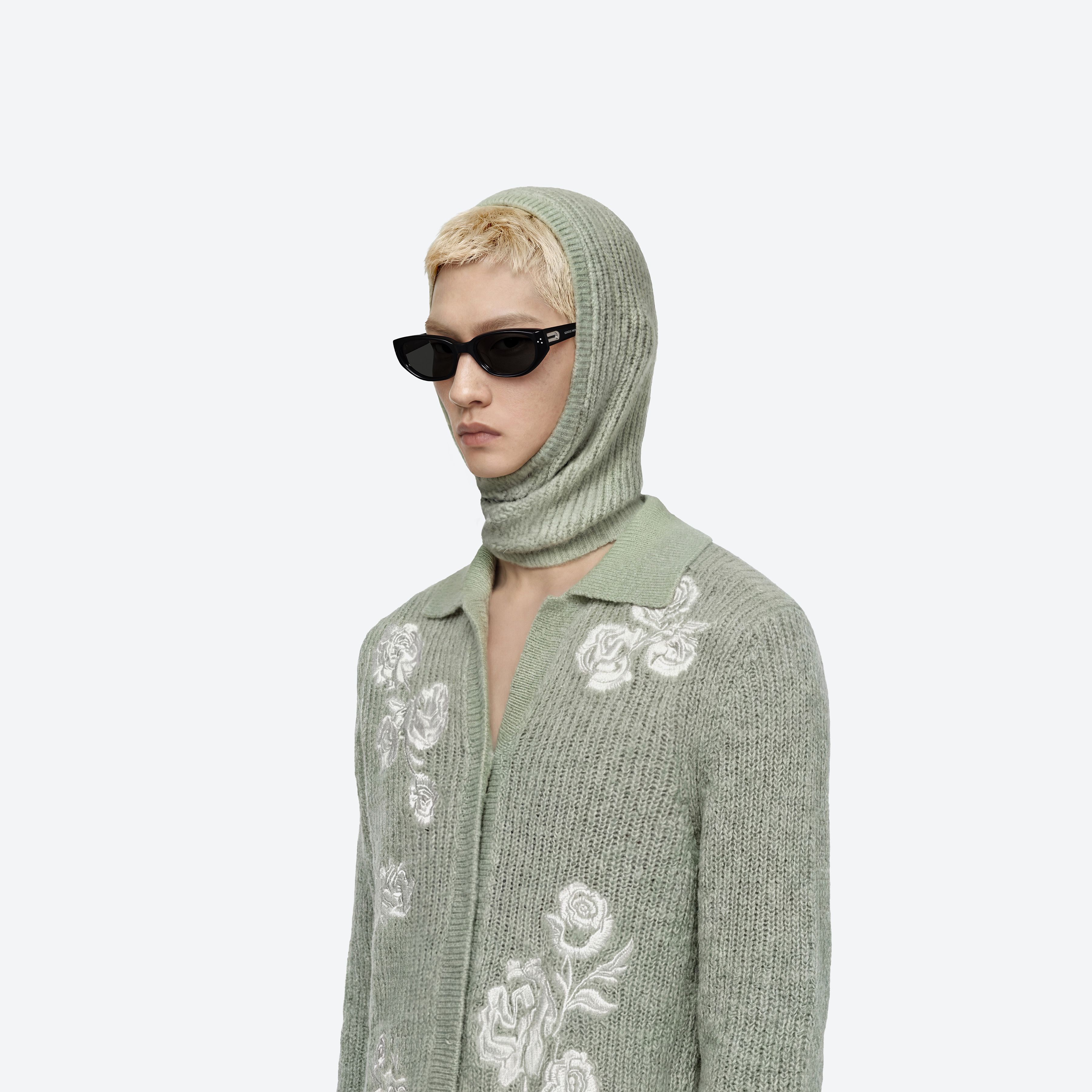 Model wearing the Boni 01 Black Acetate framed Cat-eye sunglasses.